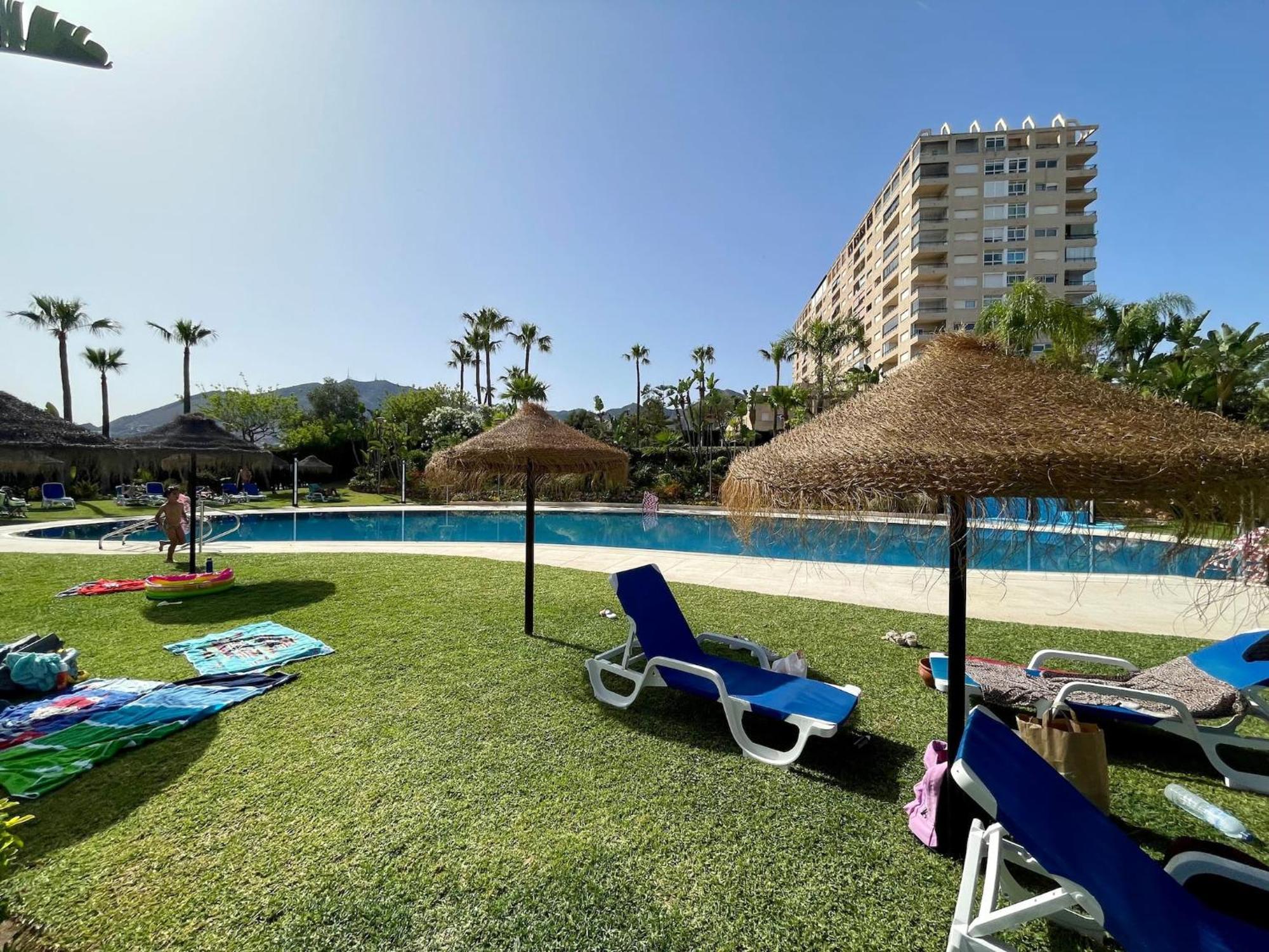 El Coloso De Steram Flats Benalmádena Extérieur photo